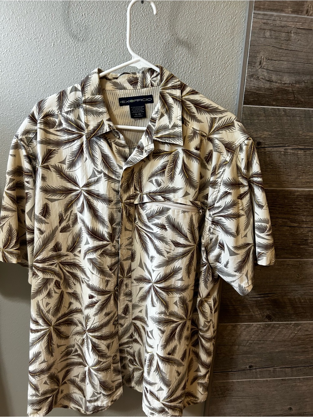 Exofficio Men’s Cream Short Sleeve Palm-Print Button Shirt